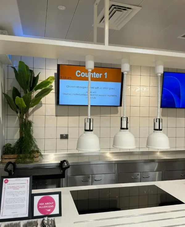 Offices & canteens: Queue numbers and notices